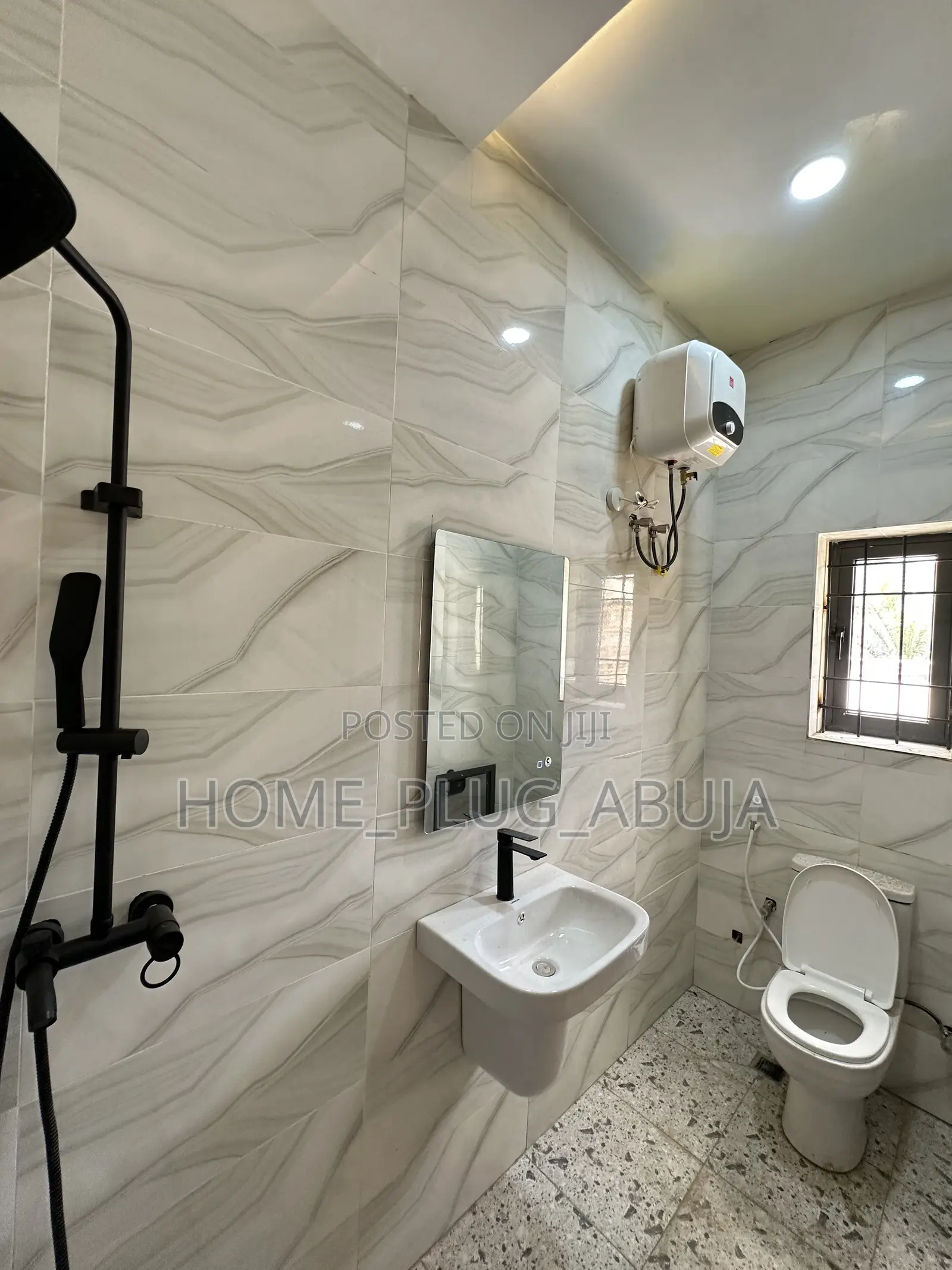 3bdrm Block of Flats in Trans Engineering, Dawaki for rent