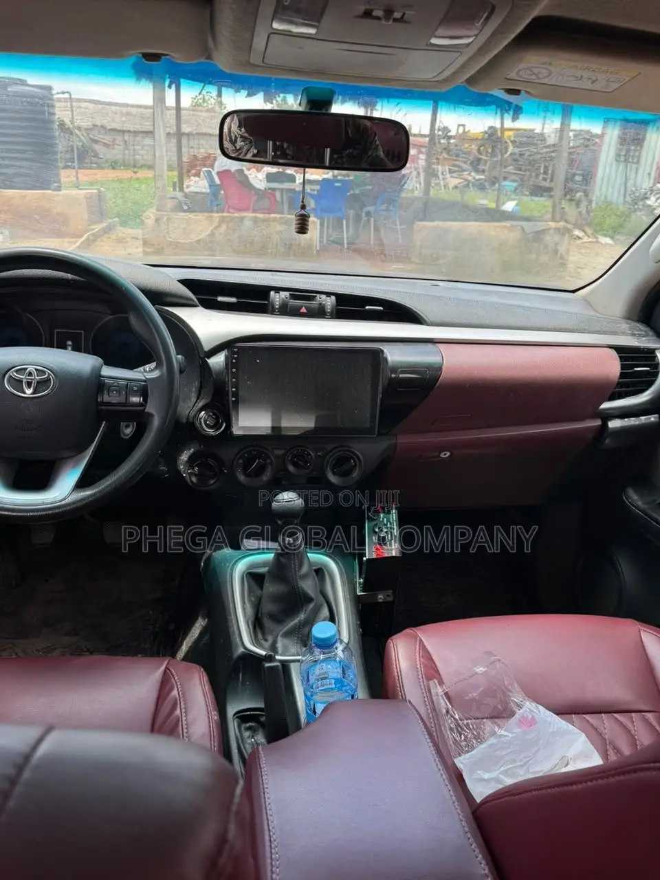 Toyota Hilux Workmate 4x4 2018 Black