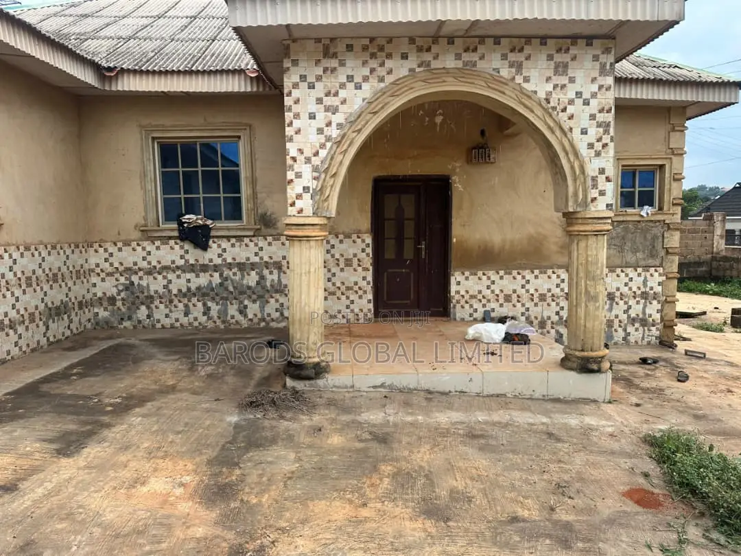 3bdrm Bungalow in Abeokuta South for sale