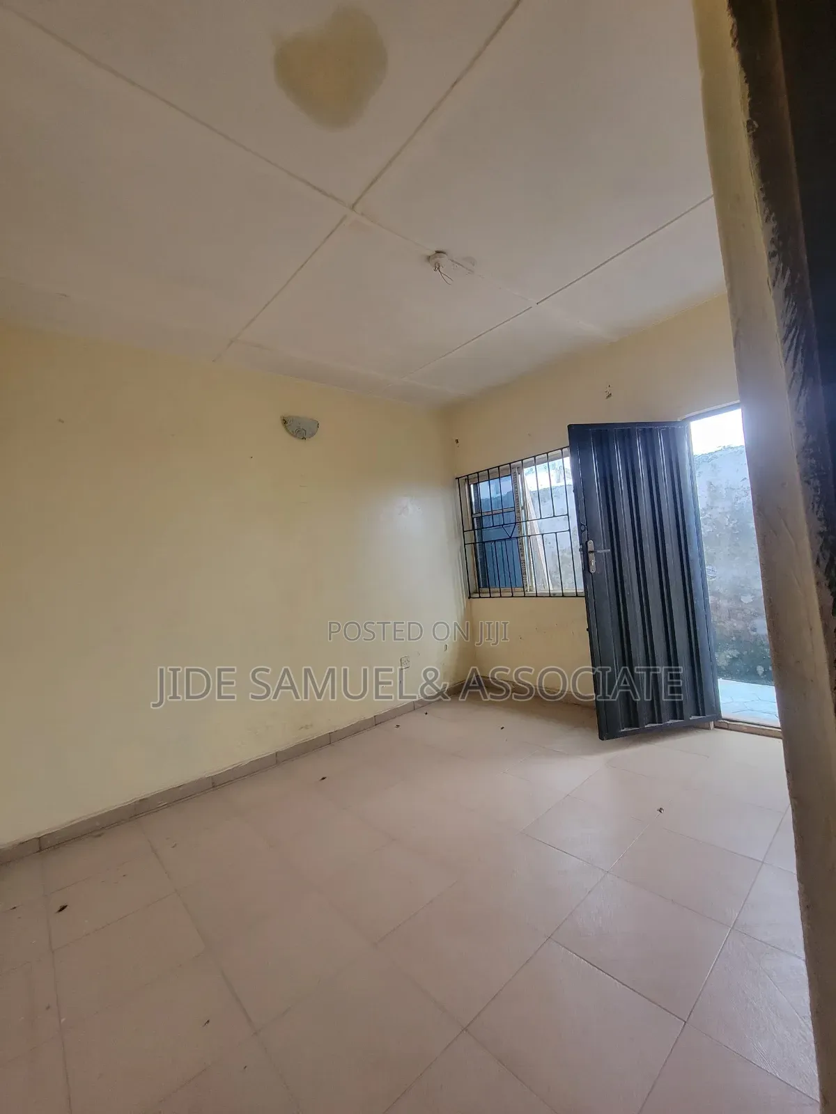 Furnished Mini Flat in Ayobo for rent