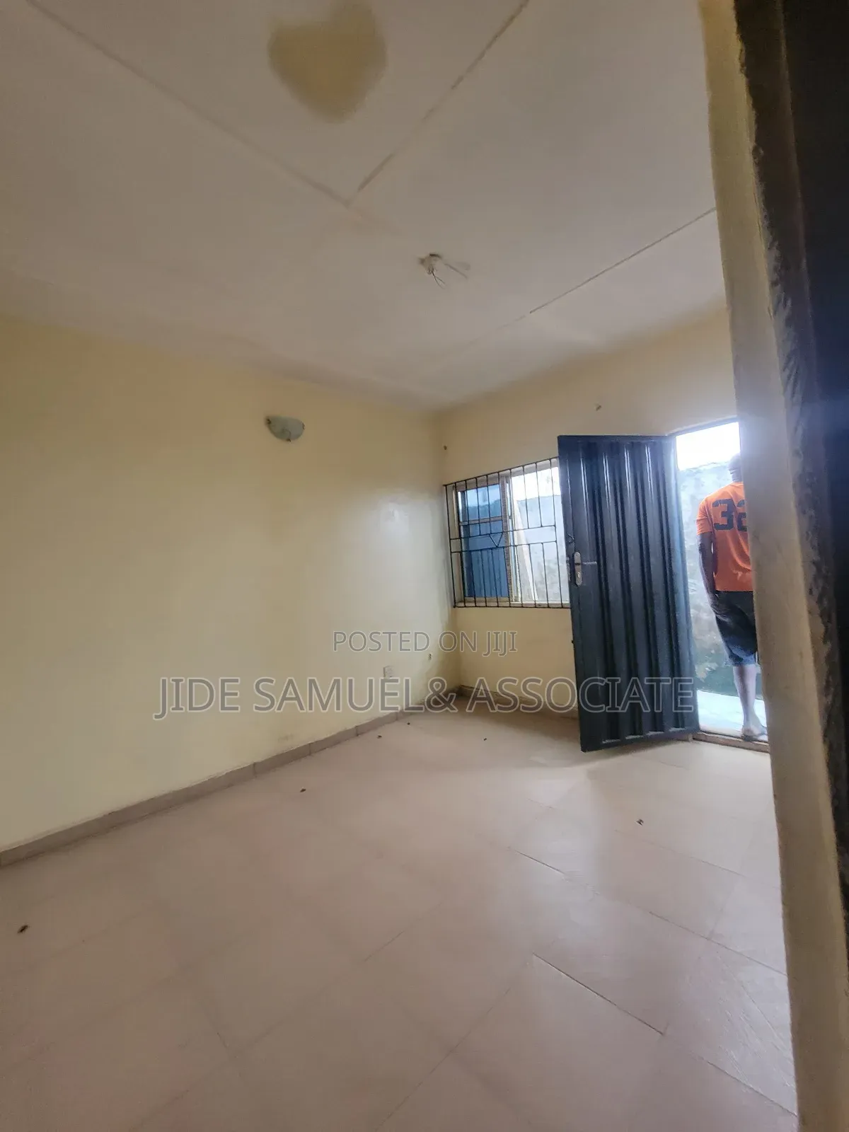 Furnished Mini Flat in Ayobo for rent