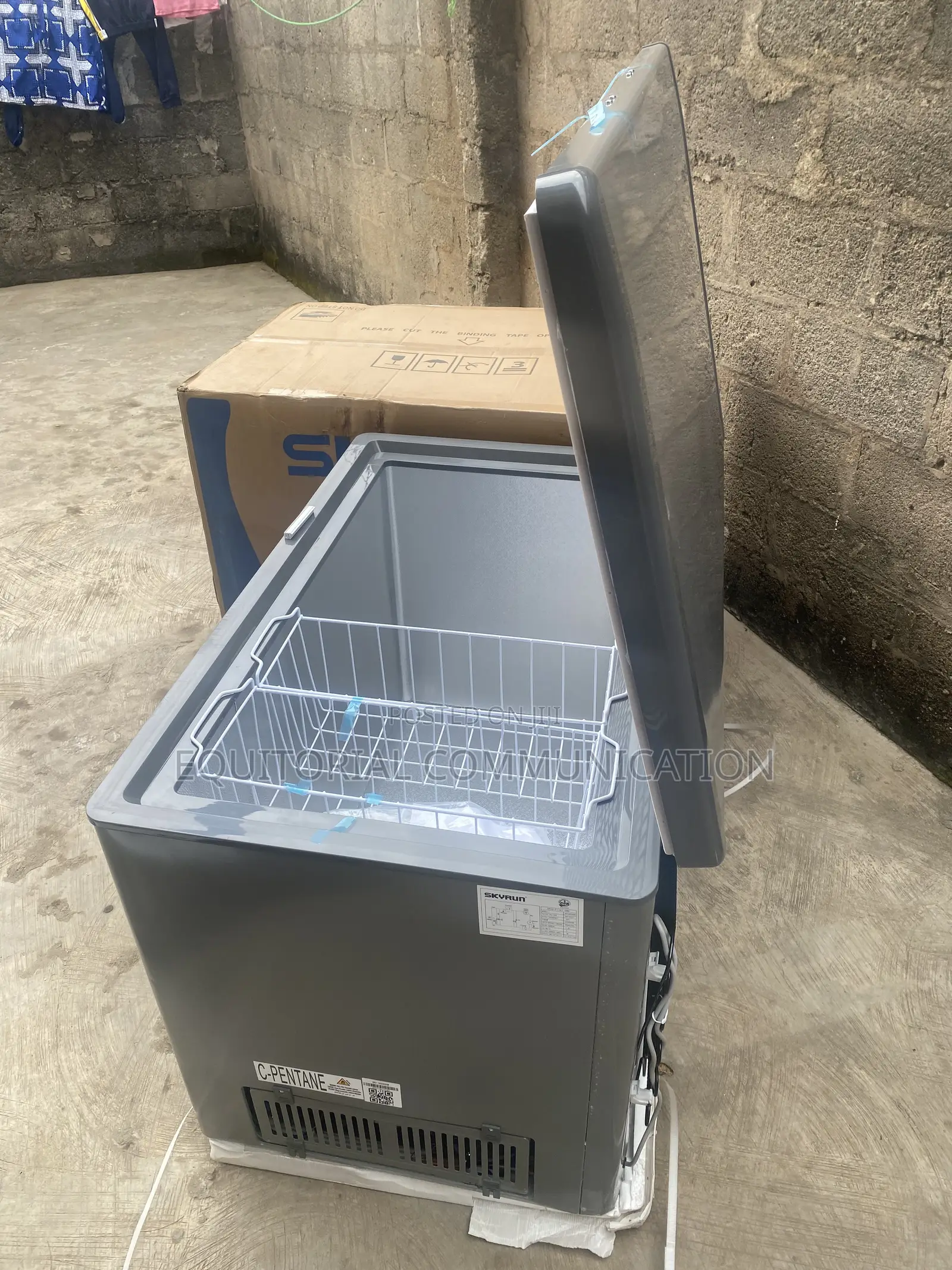 SKYRUN 300L Household Chest Freezer