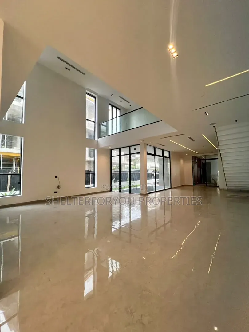 5bdrm Duplex in Ikate for sale