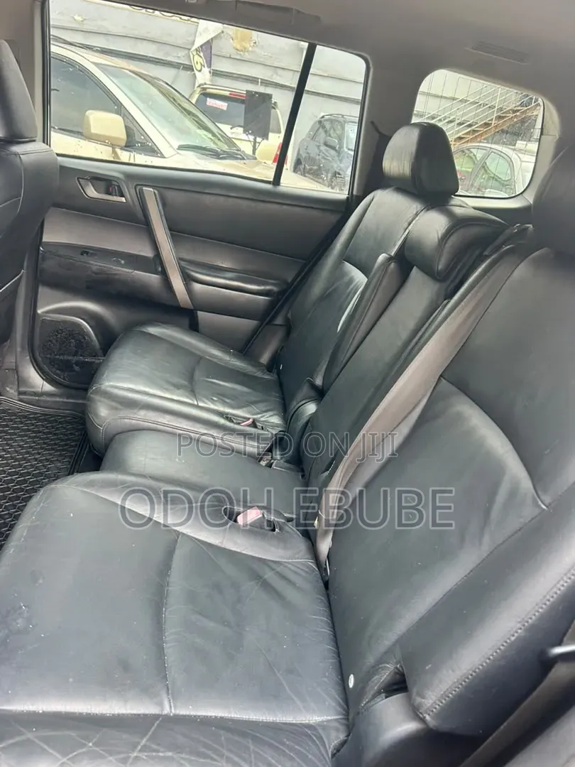 Toyota Highlander 2009 Gray