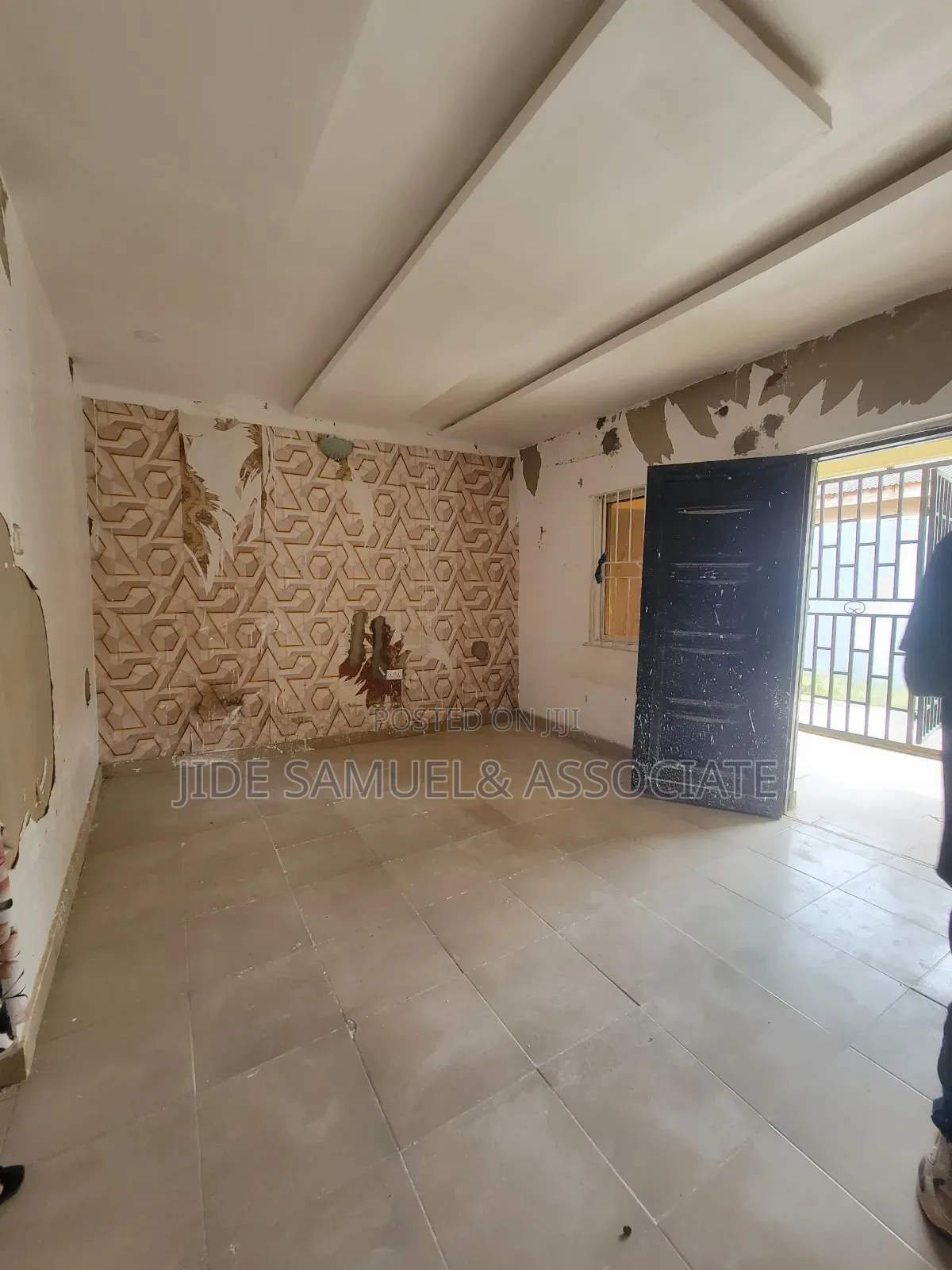 Furnished Mini Flat in Ayobo for rent