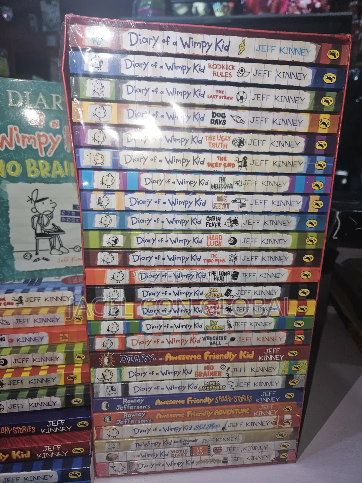 Diary of a Whimpy Kid Storybooks [ Set of 25 Books ]