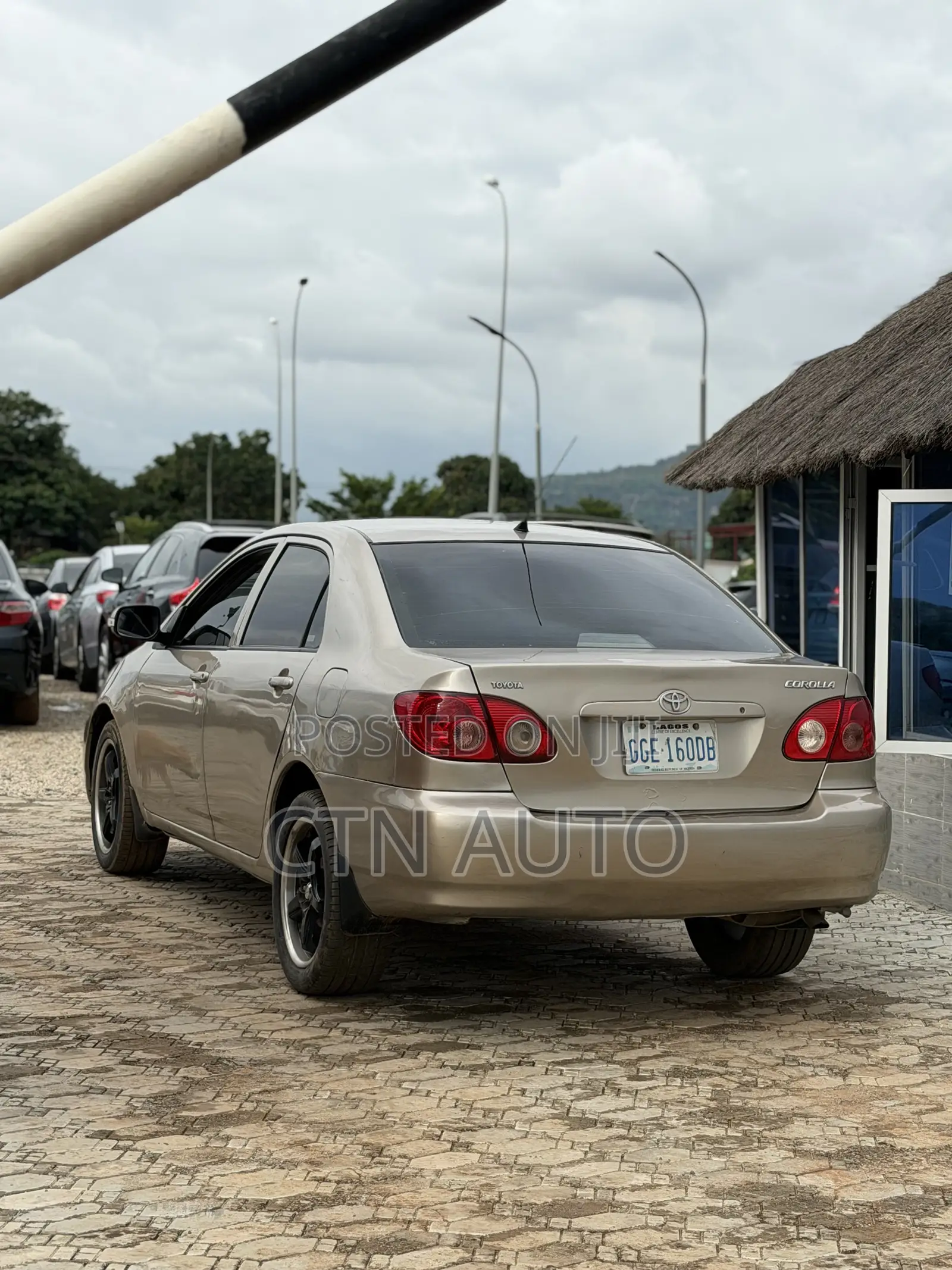 Toyota Corolla 2006 Gold
