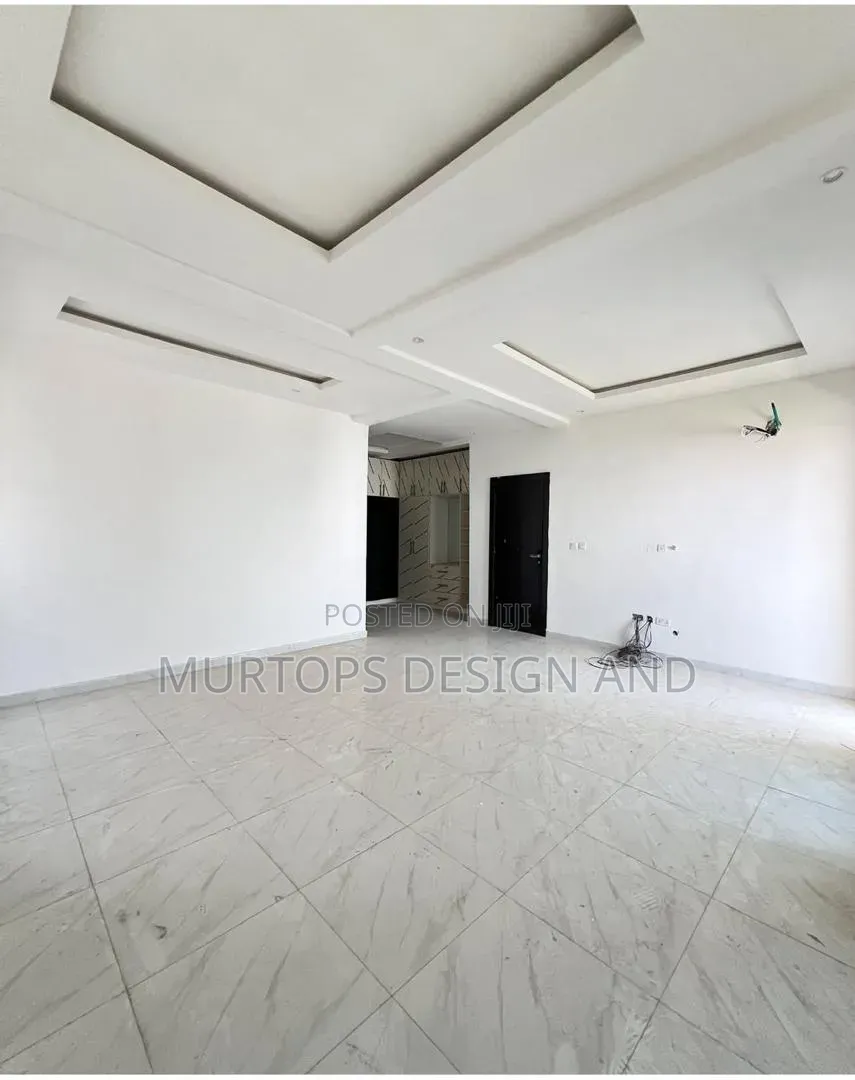 5bdrm Duplex in Lekki Phase 1 for sale