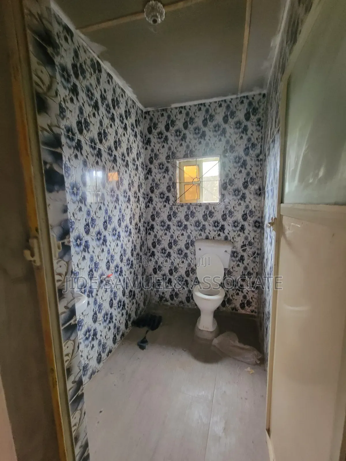 Furnished Mini Flat in Ayobo for rent