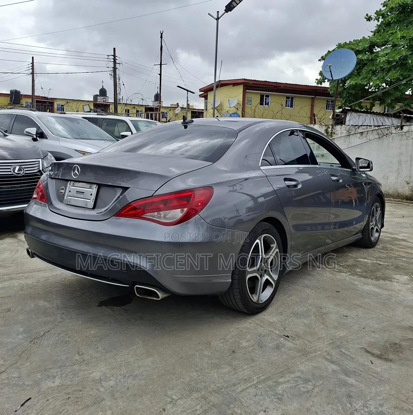 Mercedes-Benz CLA-Class CLA 250 Sedan 2014 Gray