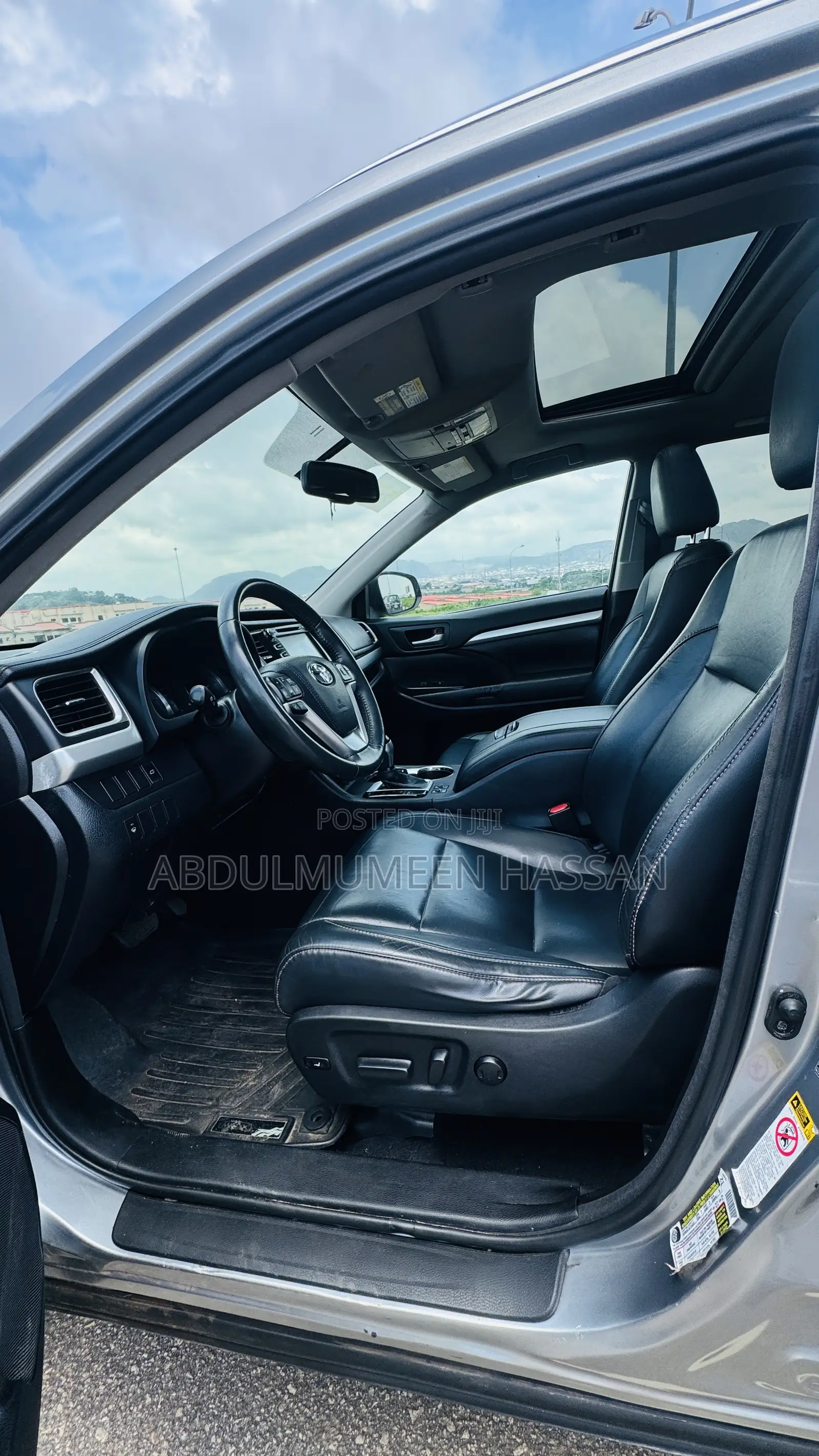 Toyota Highlander XLE V6 4x4 (3.5L 6cyl 6A) 2016 Silver