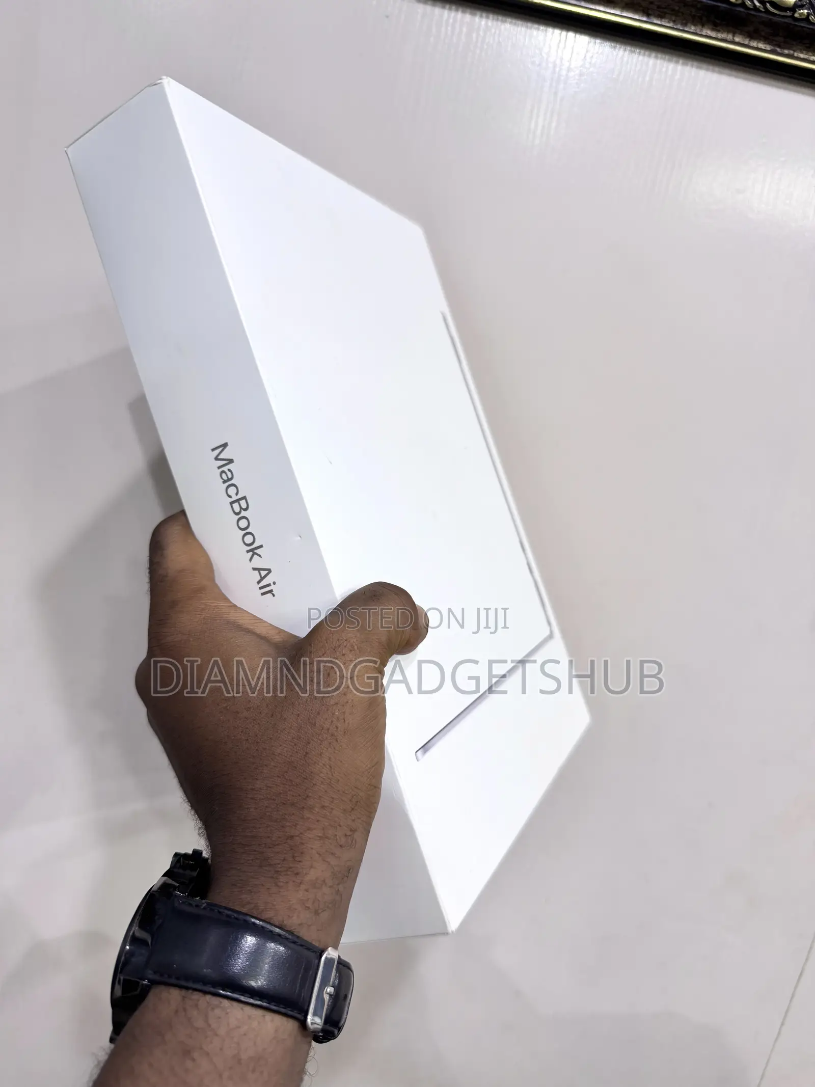 New Laptop Apple MacBook Air 2026 M5 16GB SSD 512GB