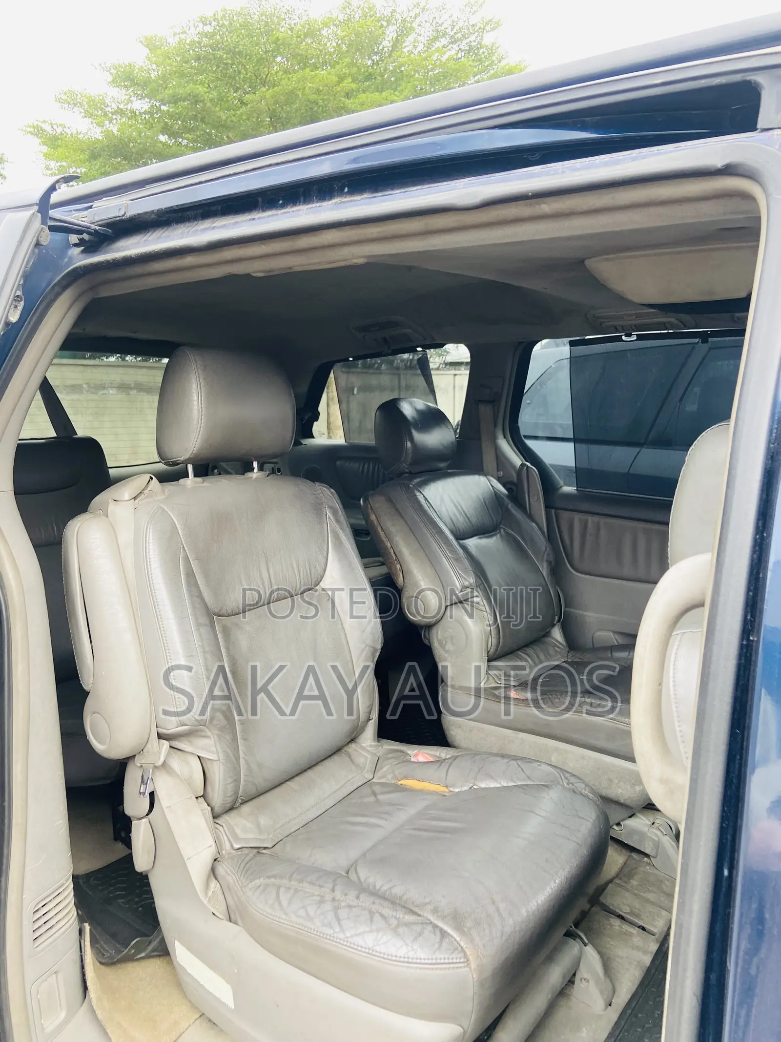Toyota Sienna 2005 Blue