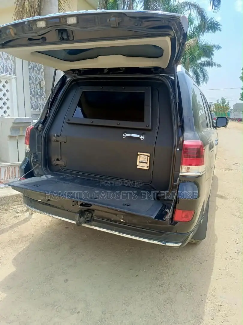 Bullet Proof Toyota Land Cruiser 2020 for Hire