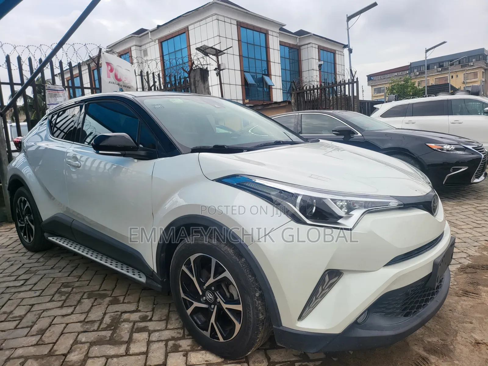 Toyota C-HR 2023 White