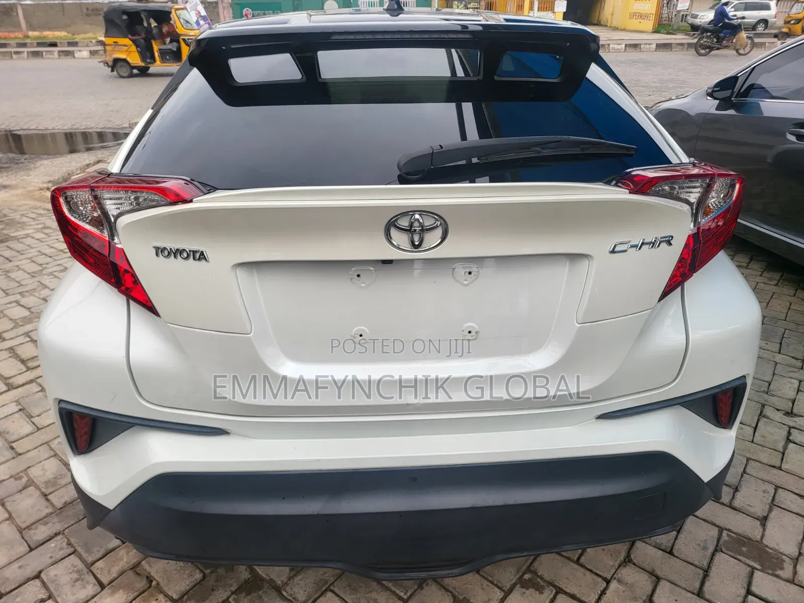 Toyota C-HR 2023 White