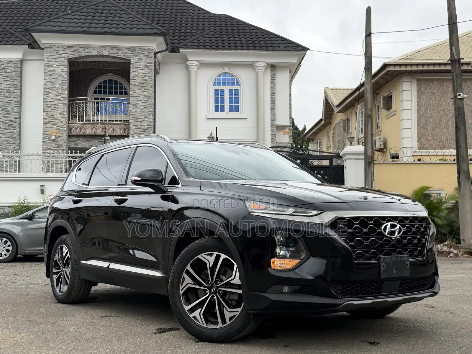 Hyundai Santa Fe Ultimate 2.0T AWD 2019 Black