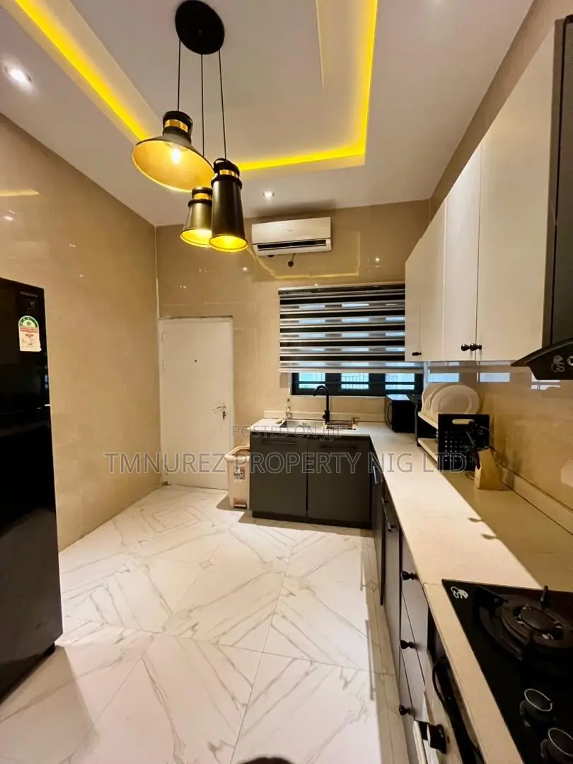 Furnished 3bdrm Apartment in Main Ikate, Lekki for rent