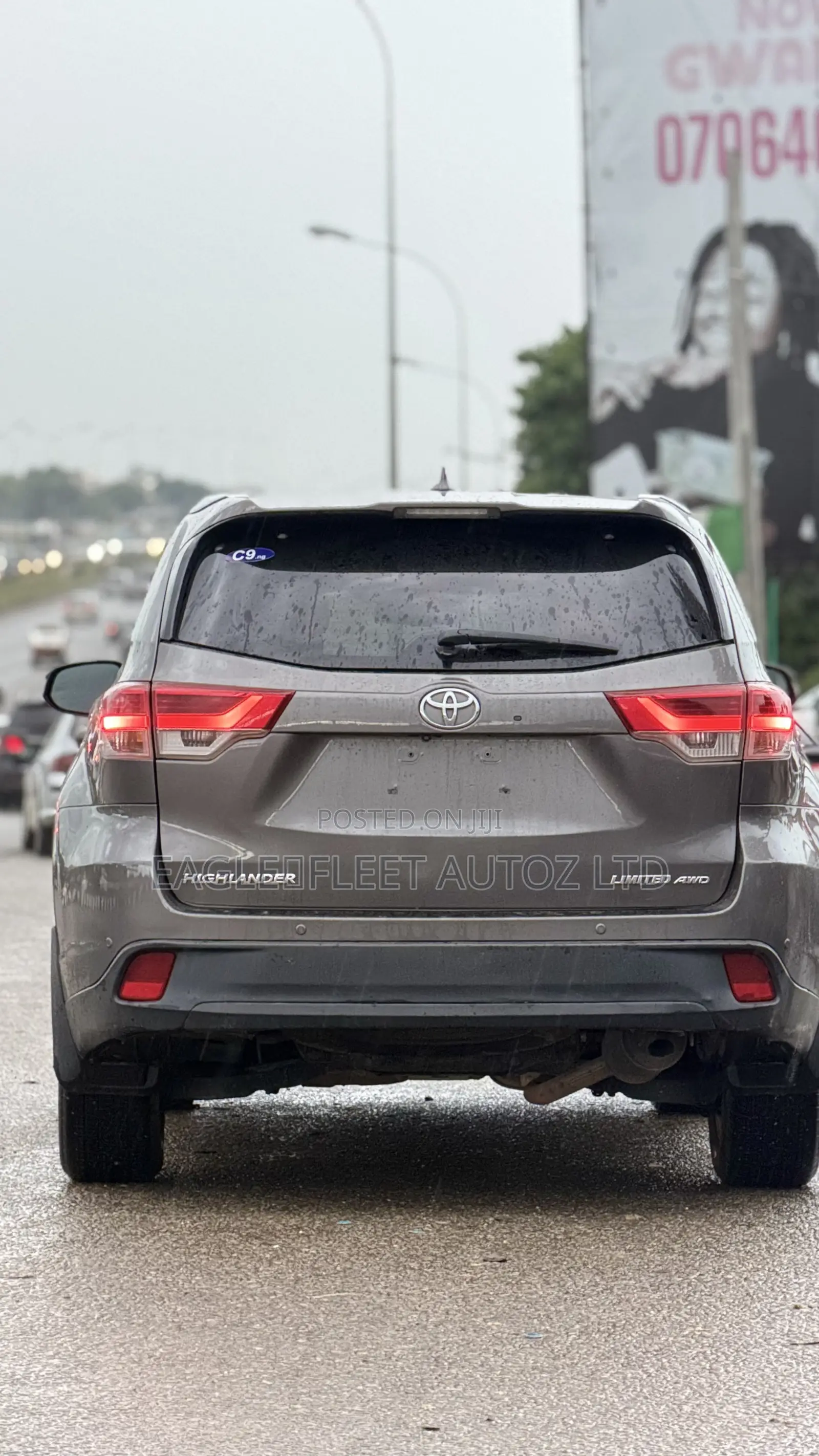 Toyota Highlander Limited 4dr SUV AWD (3.5L 6cyl 6A) 2015 Gray