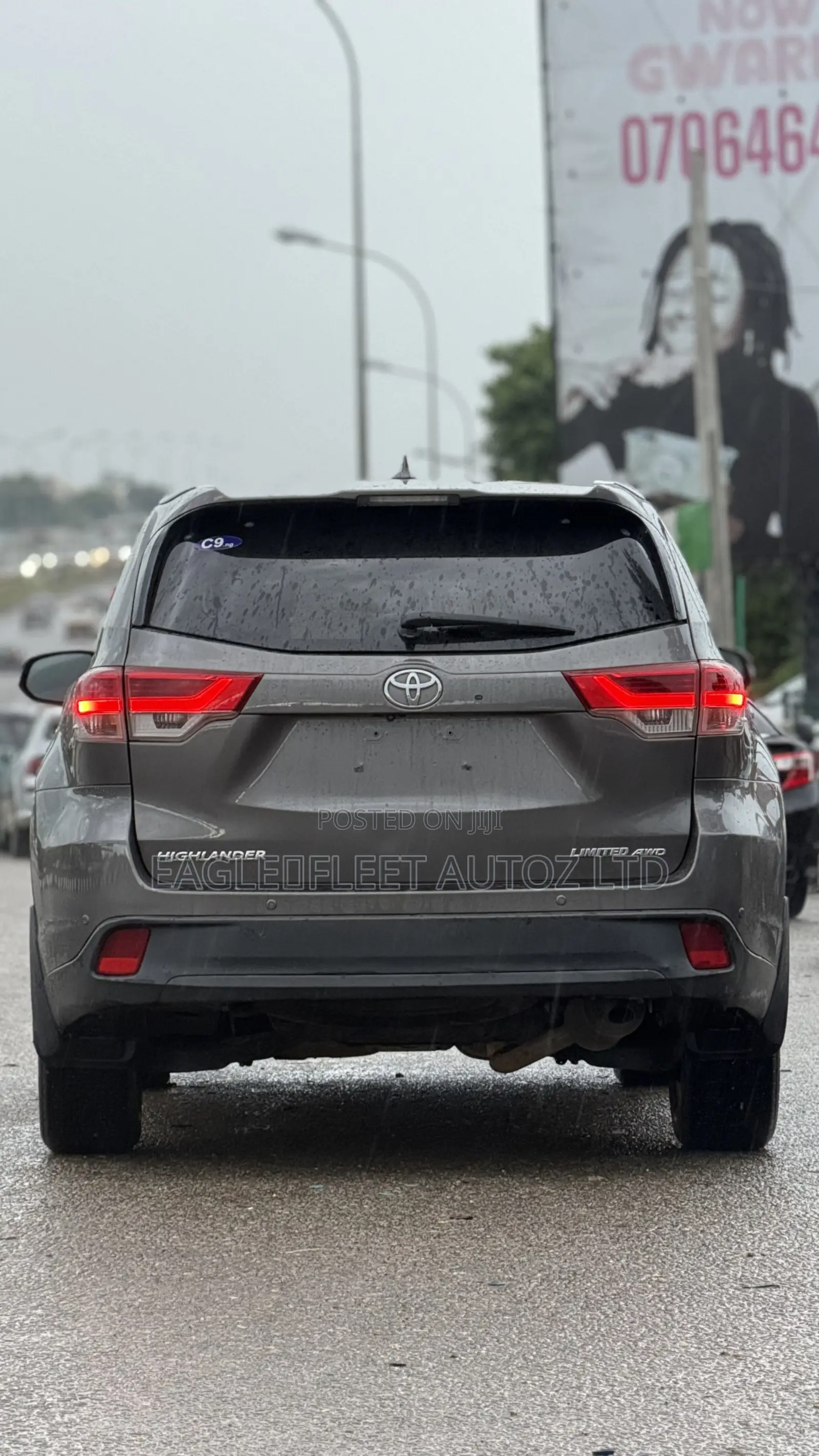 Toyota Highlander Limited 4dr SUV AWD (3.5L 6cyl 6A) 2015 Gray