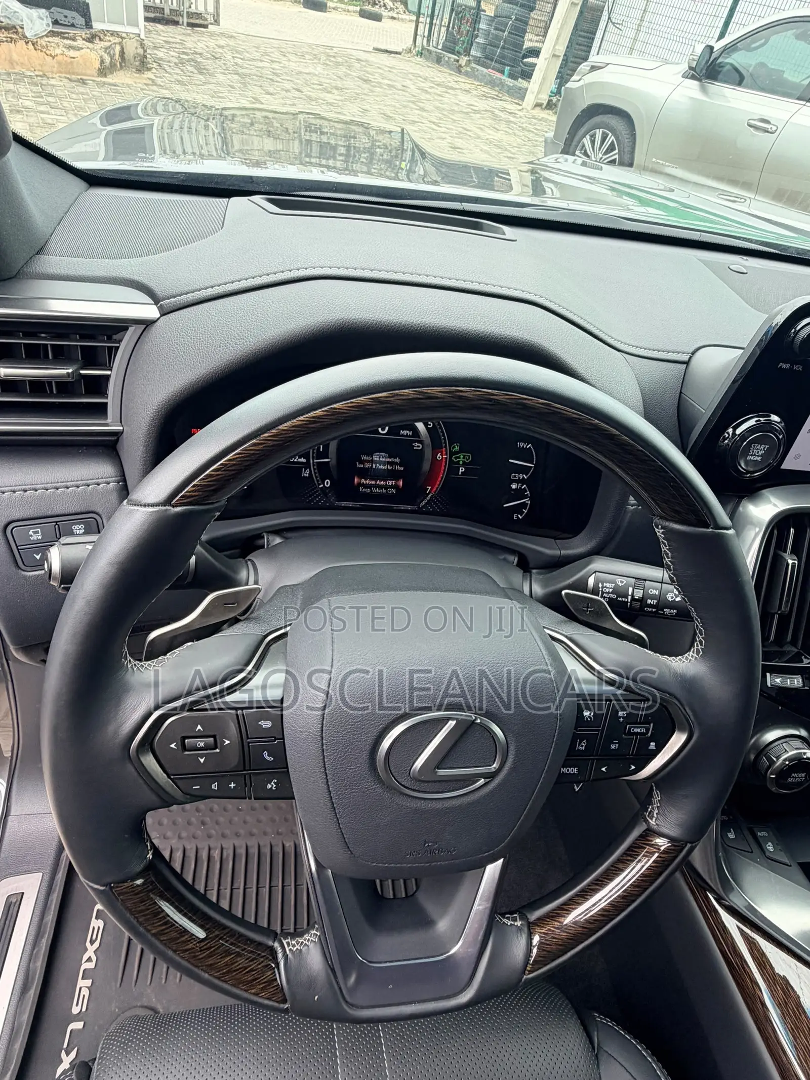 Lexus LX 600 2024 Gray