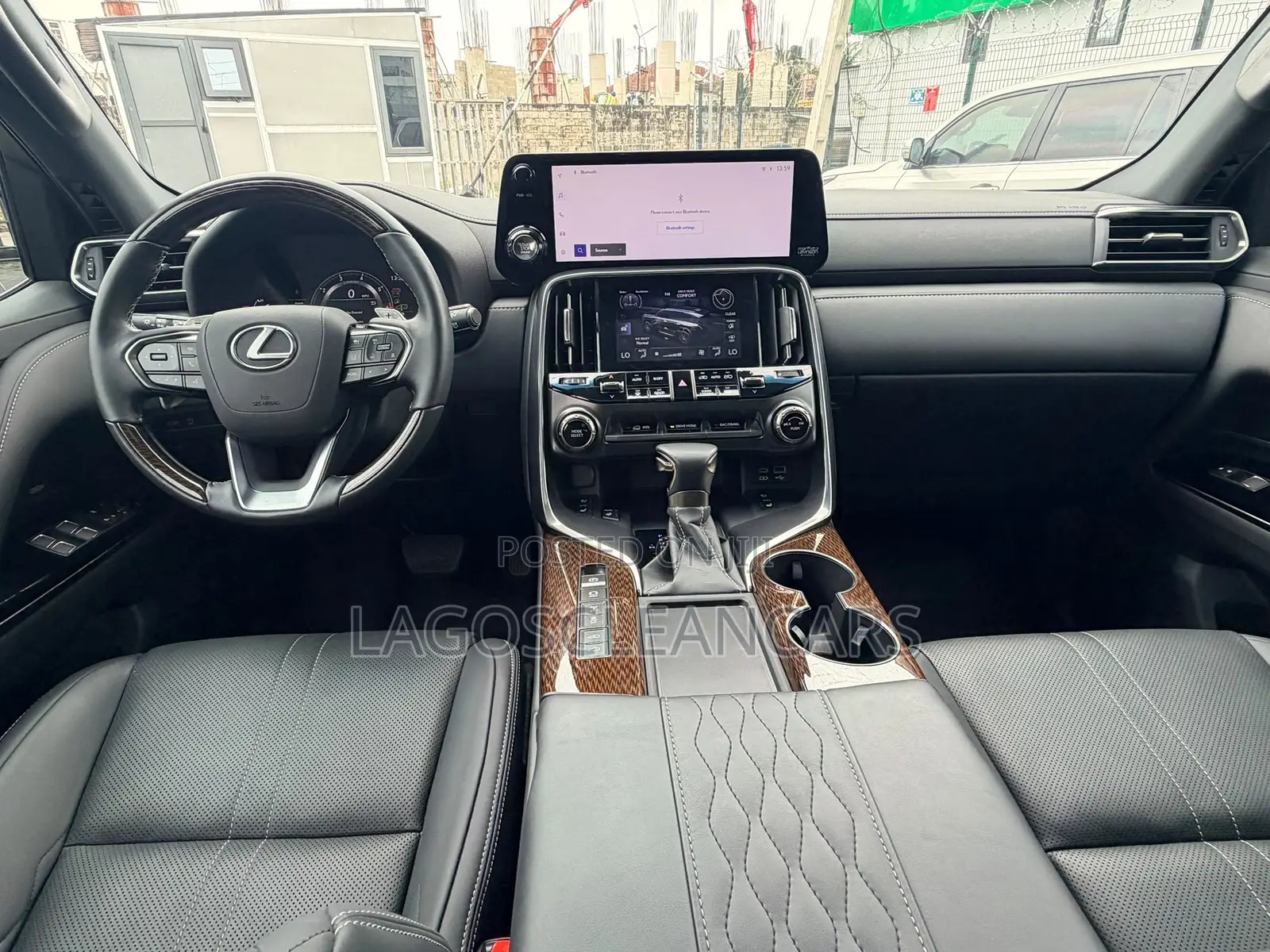 Lexus LX 600 2024 Gray