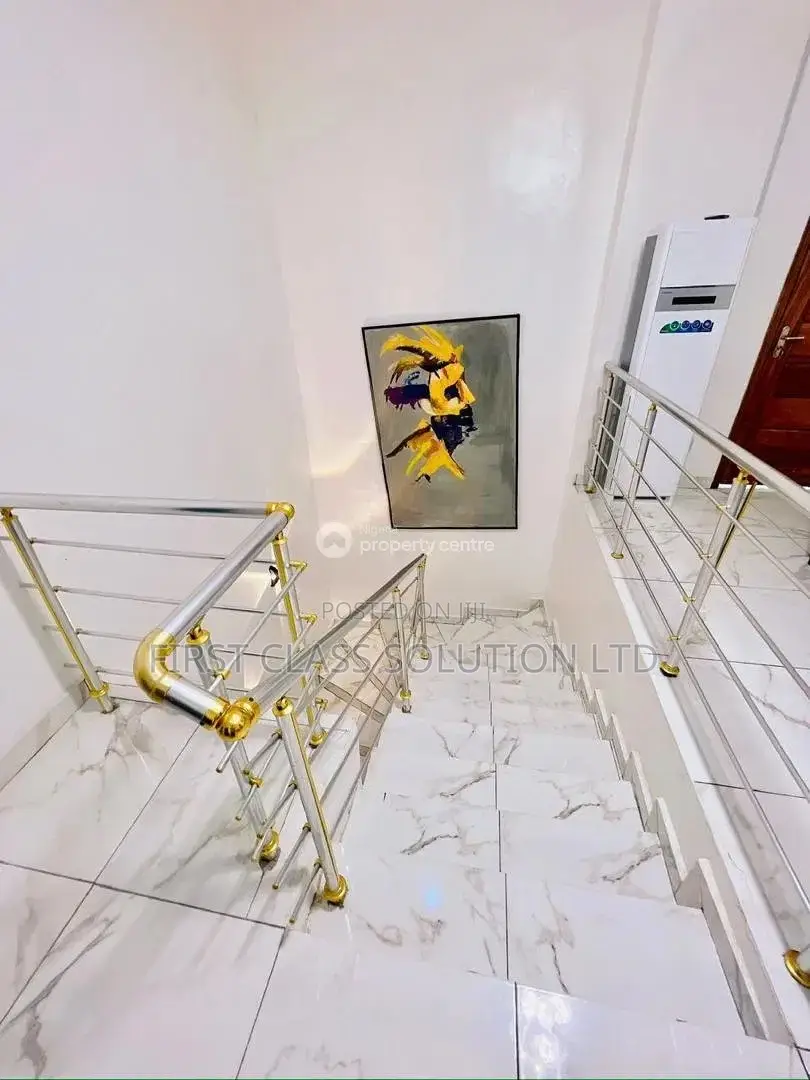 5bdrm Duplex in Oral Estate, Lekki Expressway for sale