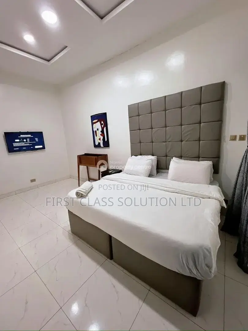 5bdrm Duplex in Oral Estate, Lekki Expressway for sale