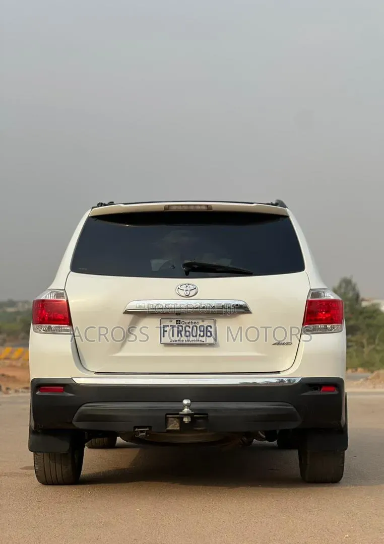Toyota Highlander 2012 White