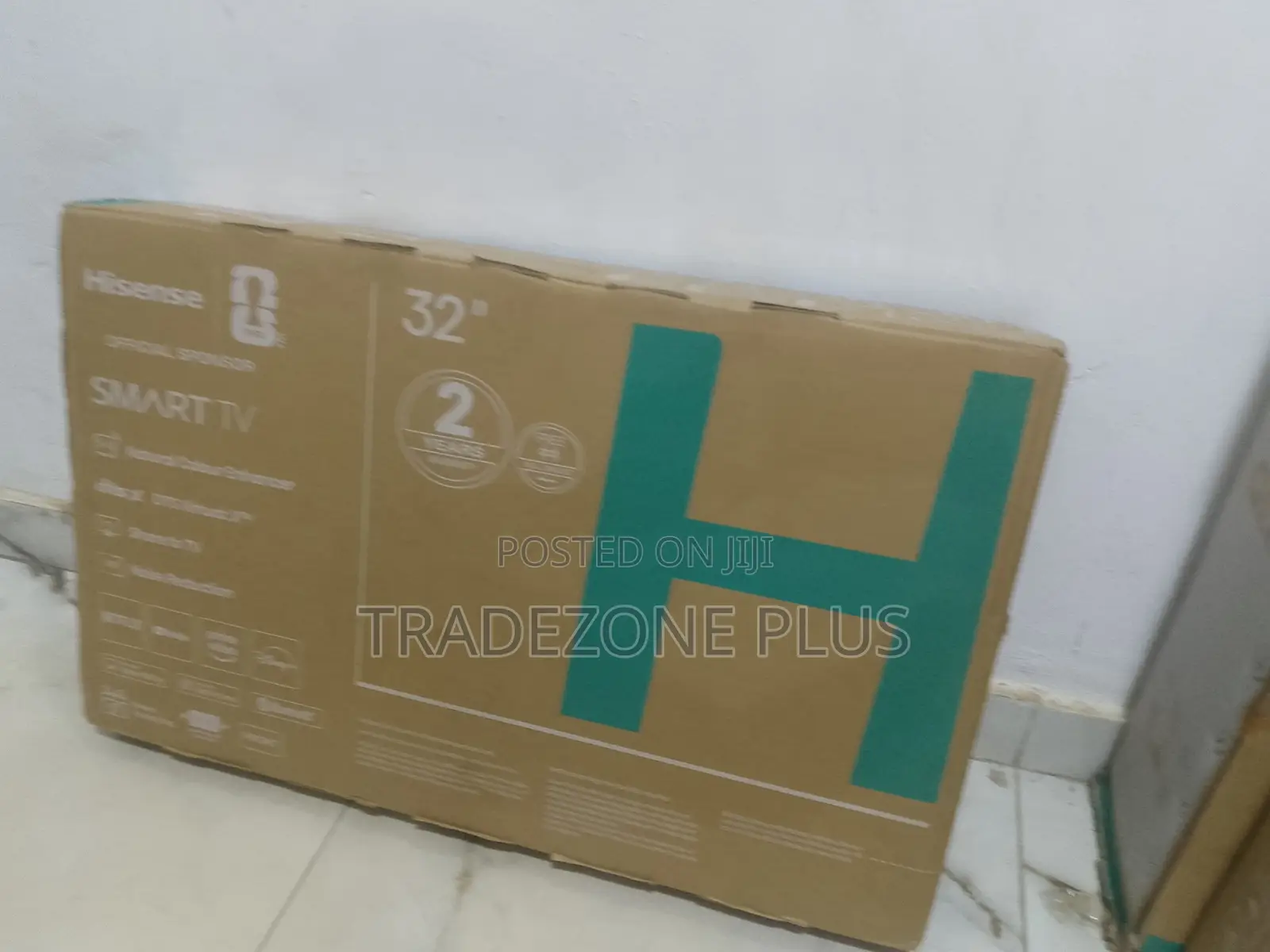 Enjoy Movies Shows on This Hisense 32A4S Smart TV