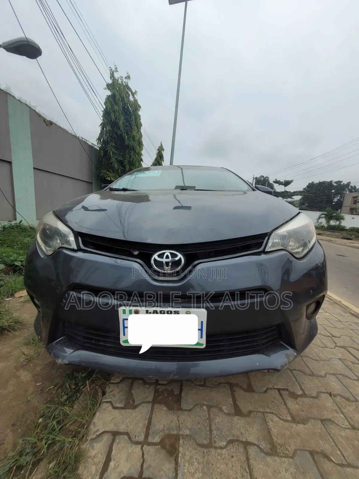 Toyota Corolla LE 4dr Sedan (1.8L 4cyl CVT) 2016 Gray