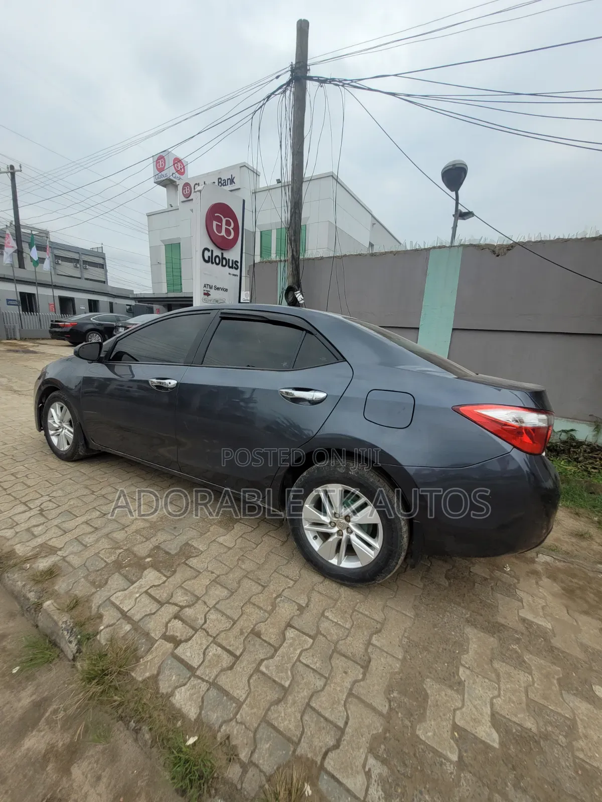 Toyota Corolla LE 4dr Sedan (1.8L 4cyl CVT) 2016 Gray
