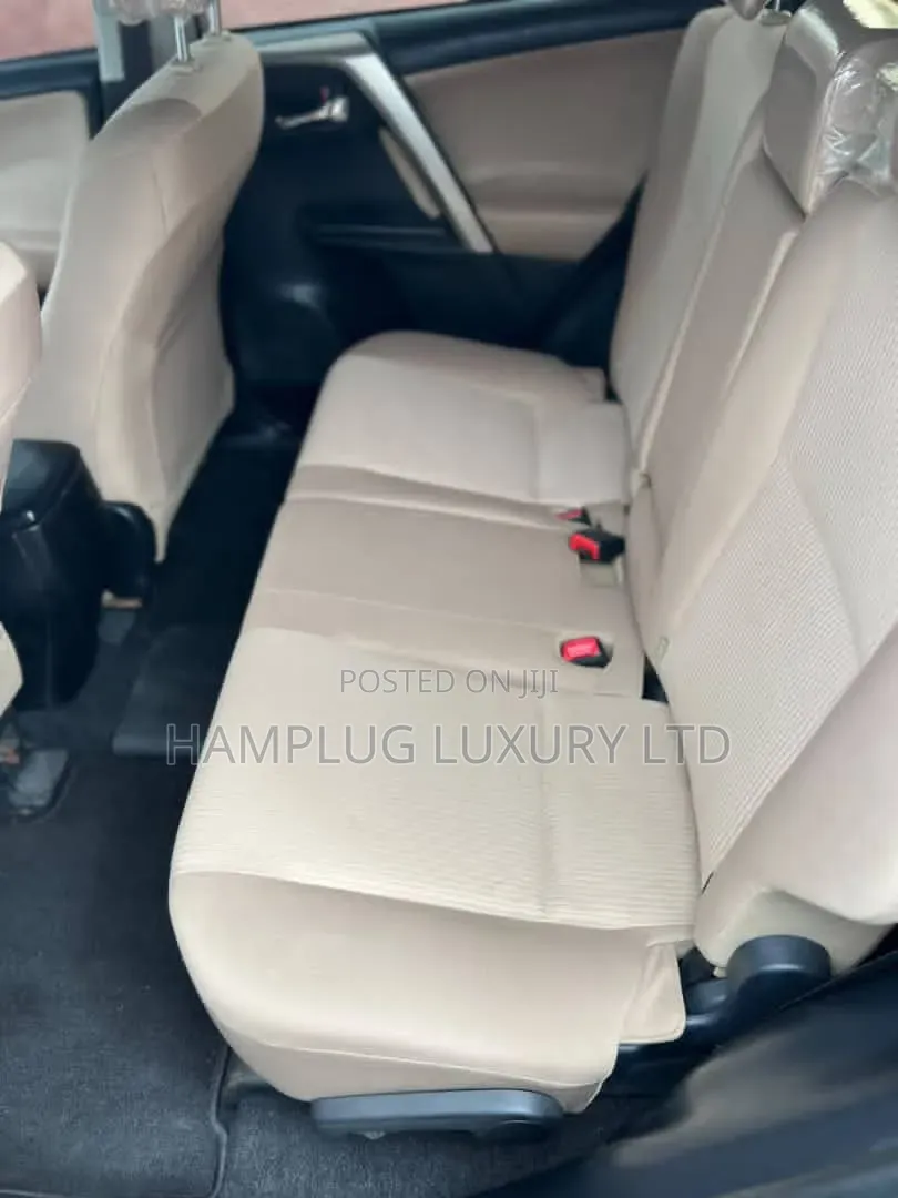 Toyota RAV4 2013 Silver