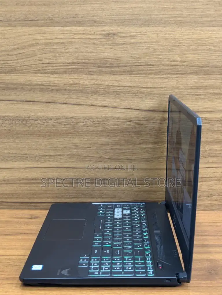 Laptop Asus TUF Dash F15 32GB Intel Core i7 SSD 1T