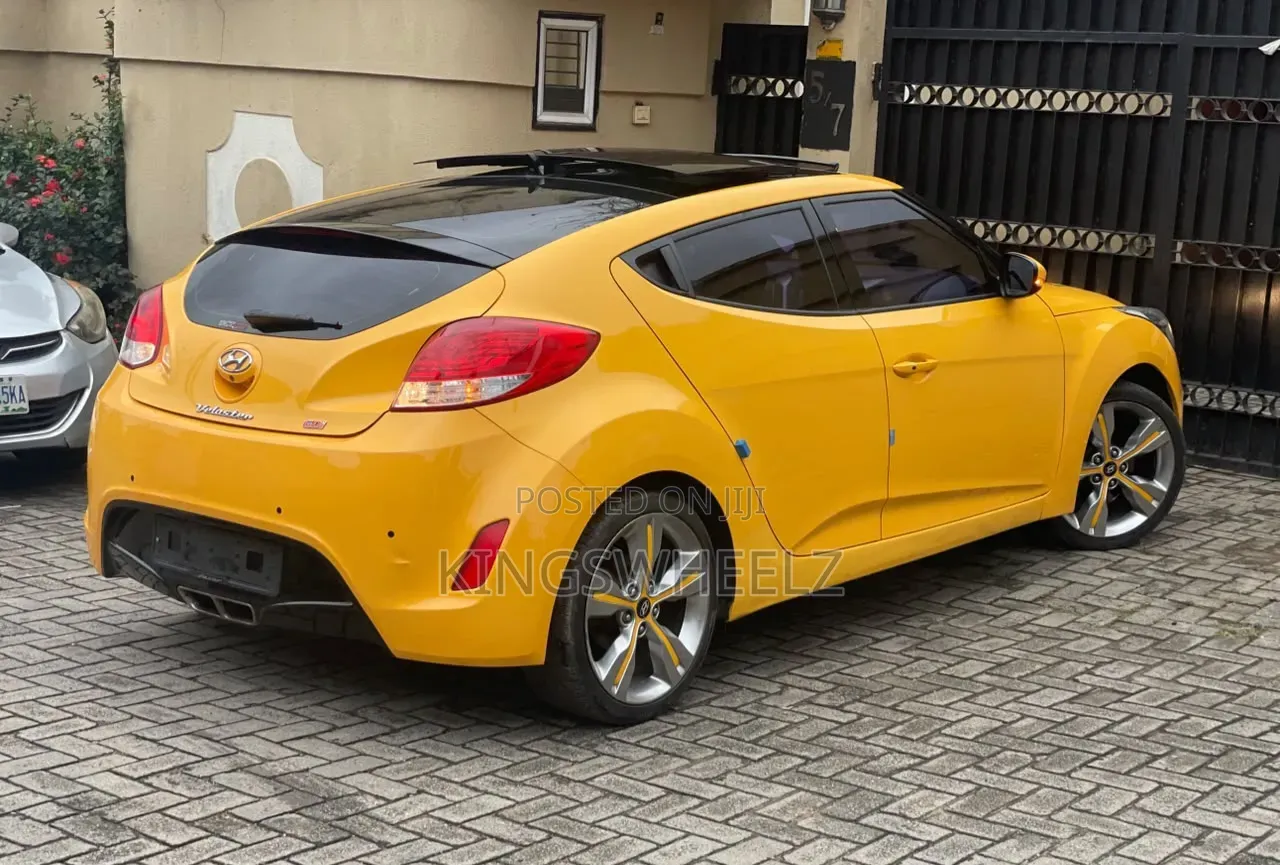Hyundai Veracruz Limited 2012 Yellow