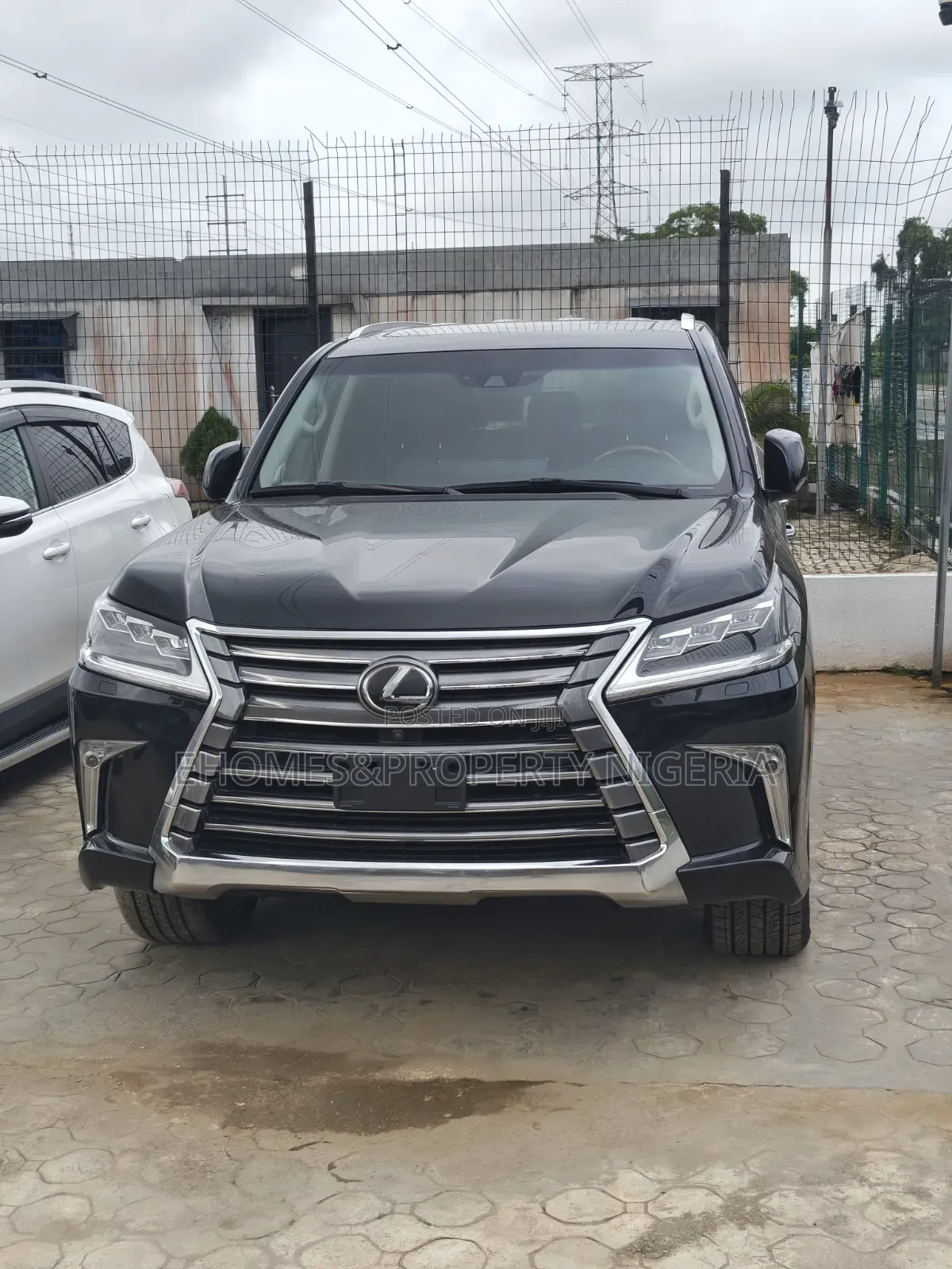 Lexus LX 2019 Black