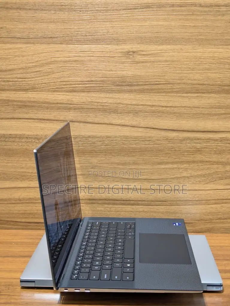 Laptop Dell XPS 15 9510 32GB Intel Core i9 SSD 1T