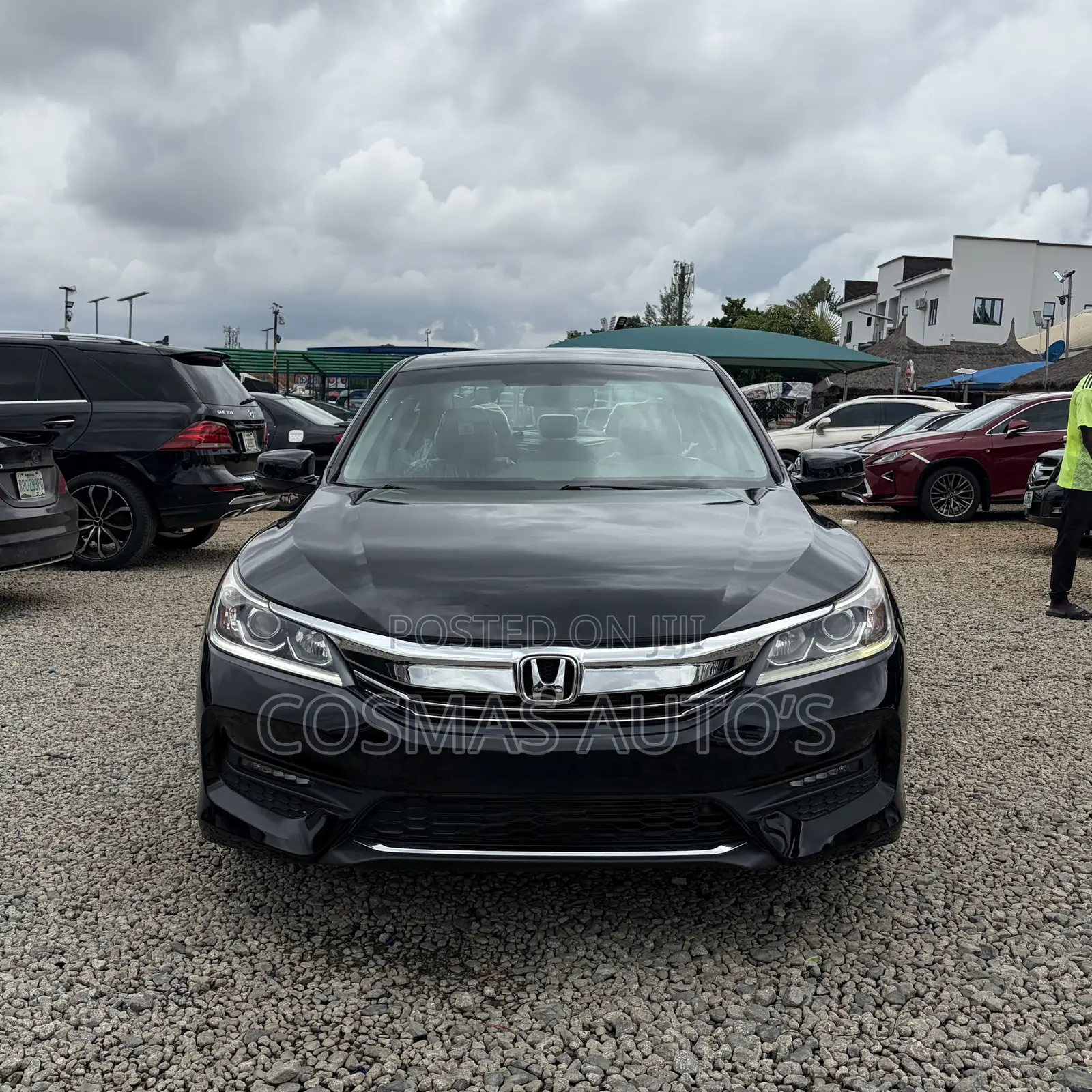 Honda Accord Touring V6 4dr Sedan FWD (3.5L 6cyl 6A) 2017 Black