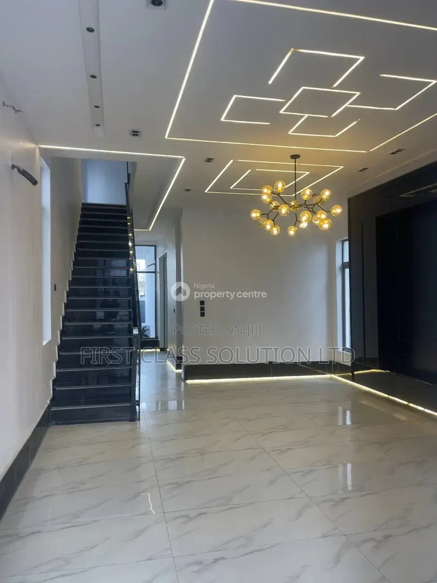 5bdrm Duplex in Sangotedo, Ajah, for sale