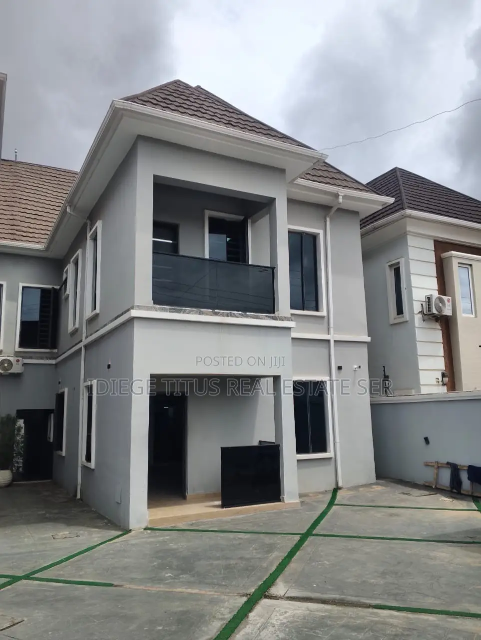 4bdrm Duplex in Life Camp for rent