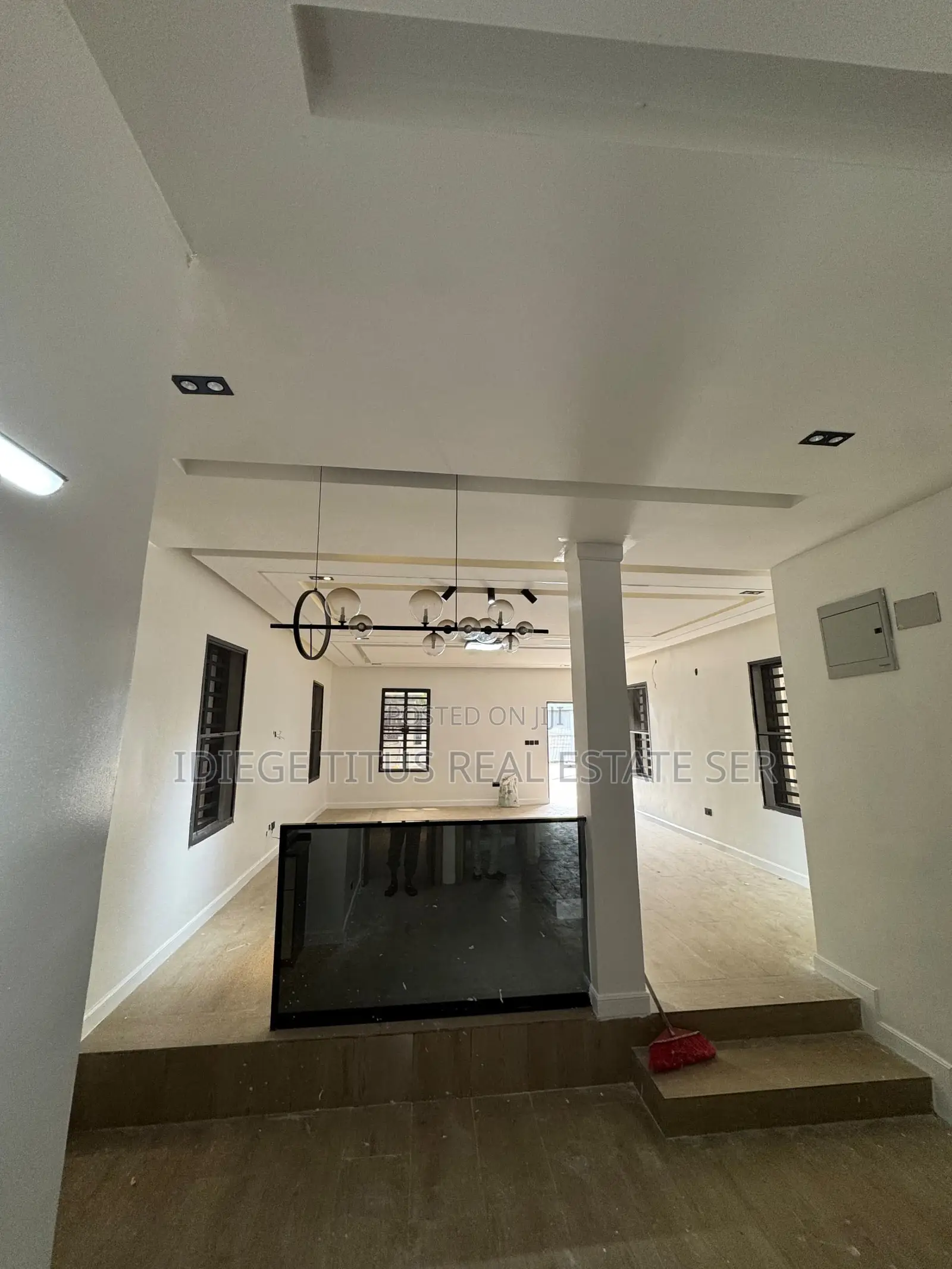 4bdrm Duplex in Life Camp for rent