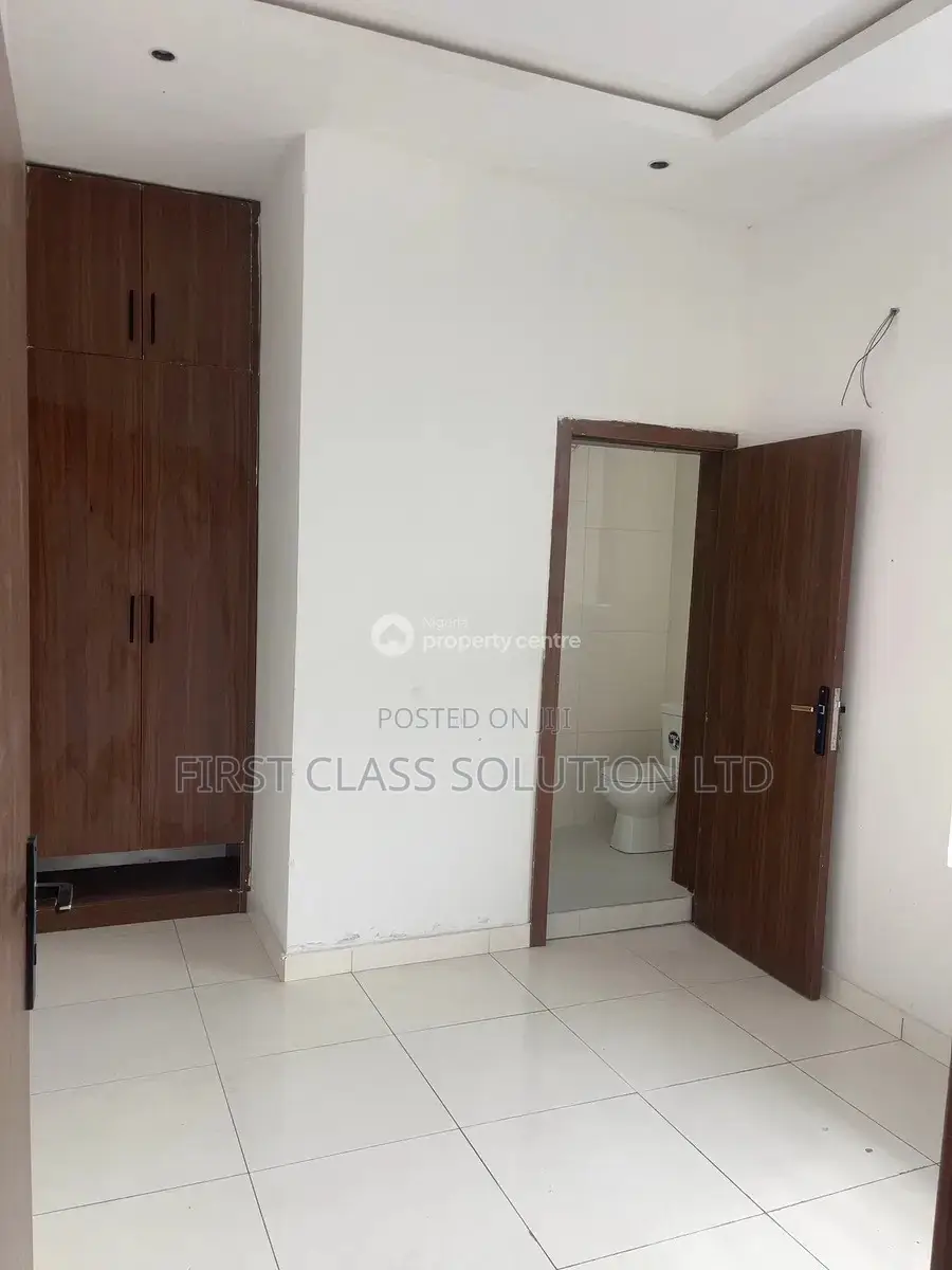 3bdrm Duplex in Sangotedo, Ajah, for sale