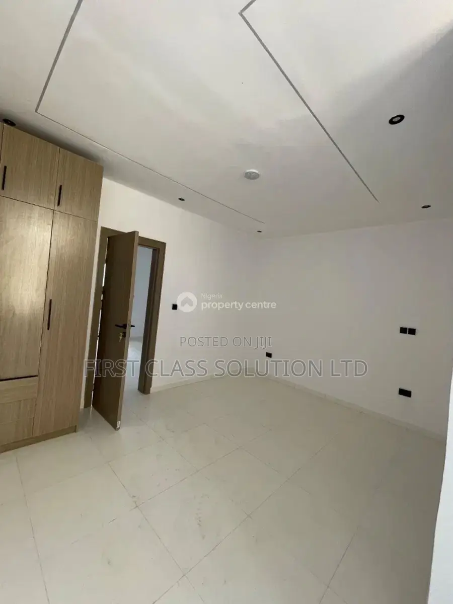 3bdrm Duplex in Sangotedo, Ajah, for sale