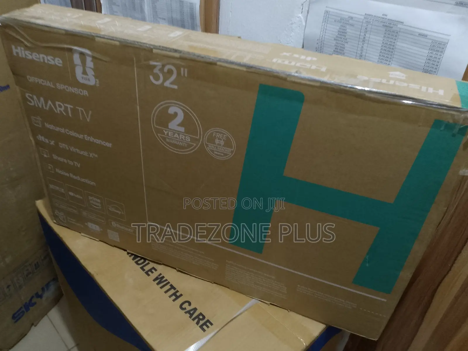 Compact Stylish Hisense 32-Inch Smart TV – 32A4S