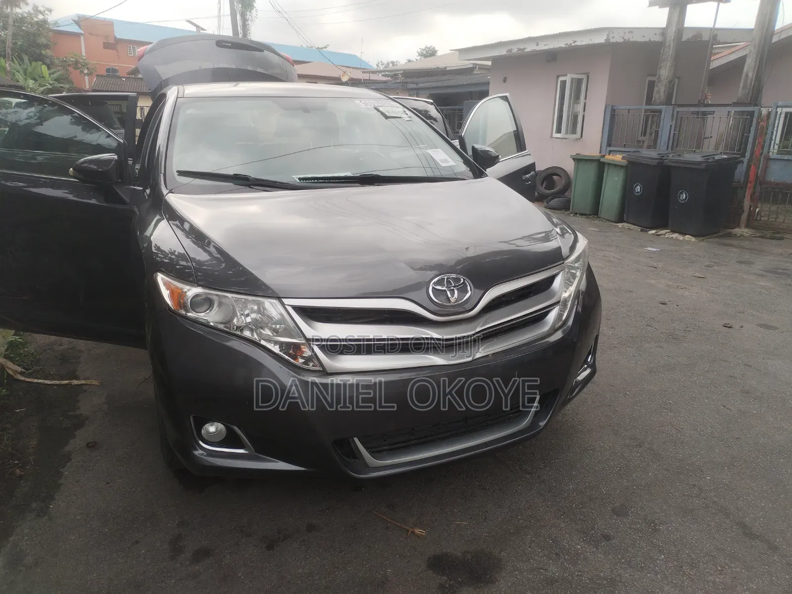 Toyota Venza XLE 4dr Wagon (3.5L 6cyl 6A) 2015 Gray