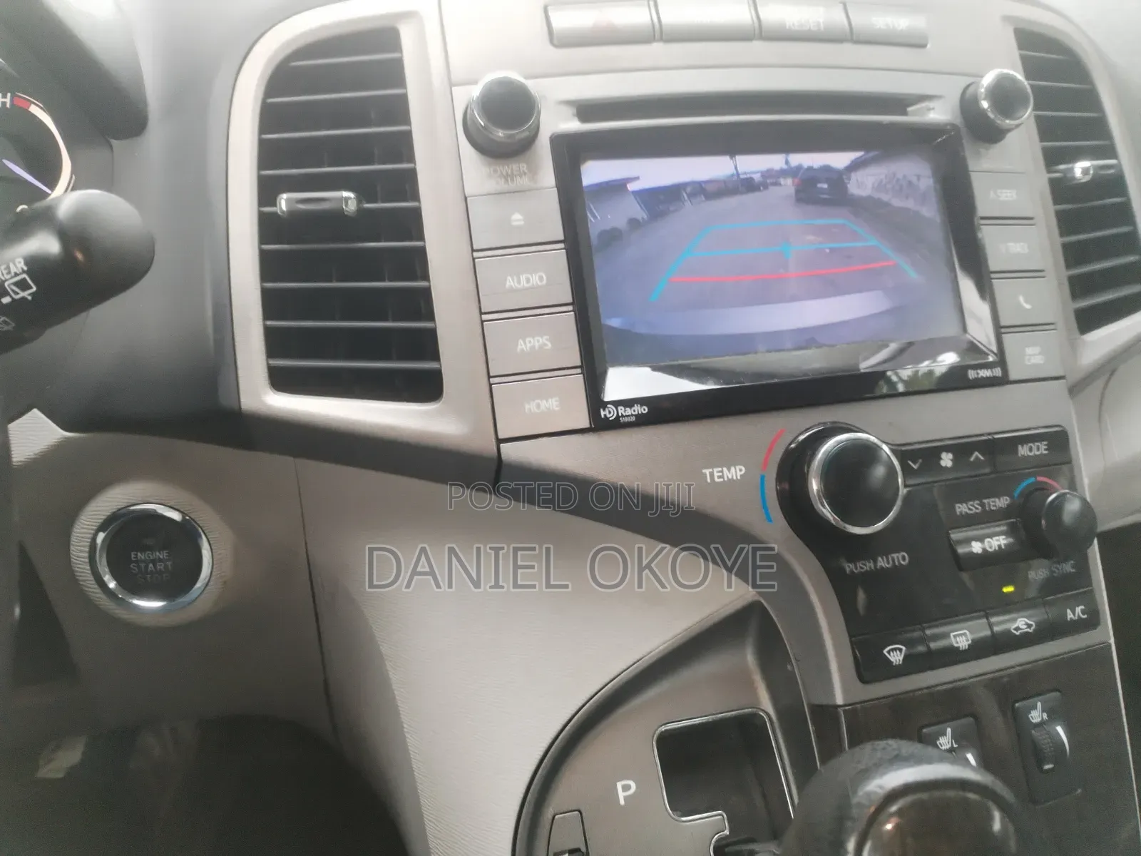 Toyota Venza XLE 4dr Wagon (3.5L 6cyl 6A) 2015 Gray