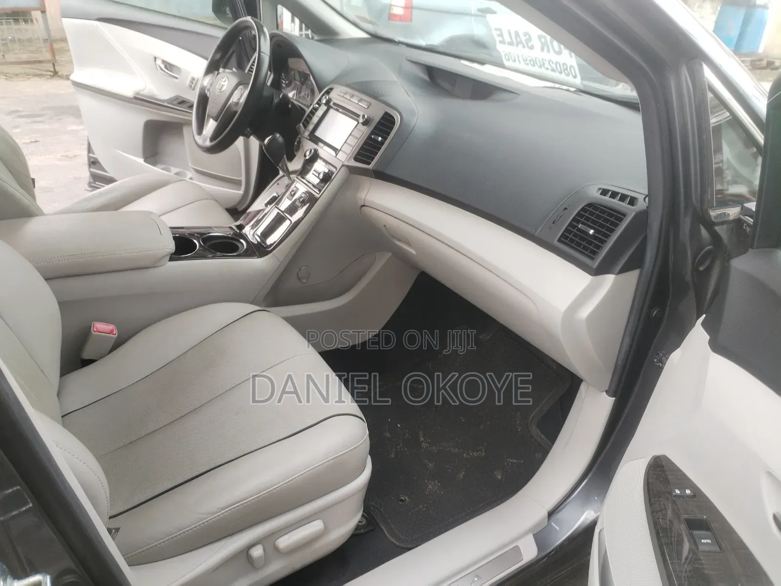 Toyota Venza XLE 4dr Wagon (3.5L 6cyl 6A) 2015 Gray