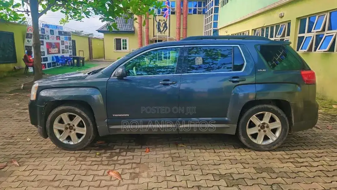 GMC Terrain 2010 Blue