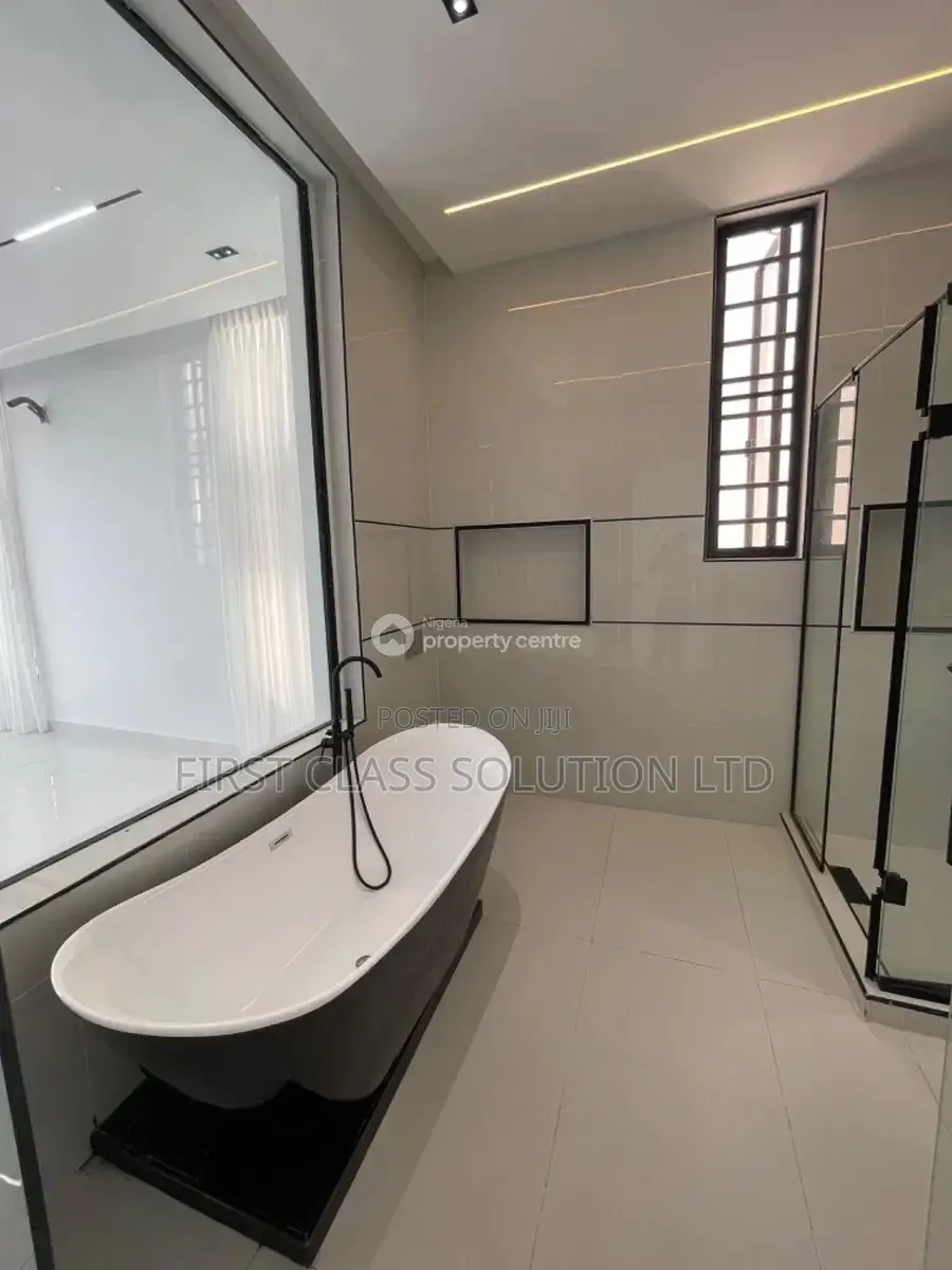 5bdrm Duplex in Orchid, Lekki Phase for sale