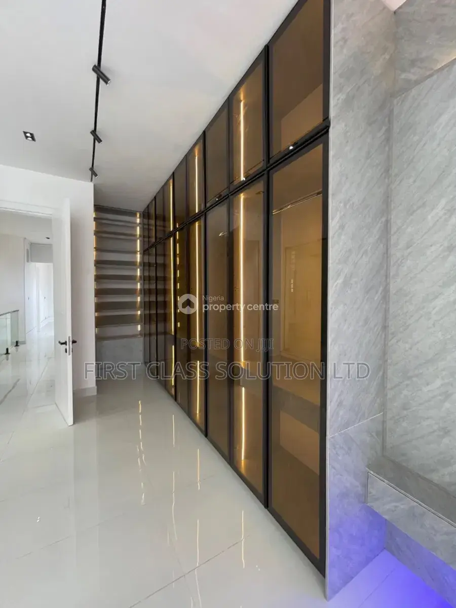 5bdrm Duplex in Orchid, Lekki Phase for sale